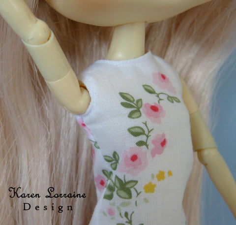 Karen Lorraine Design Blythe/Pullip Meadow Dress for Middie Blythe and Pullip Dal Dolls larougetdelisle