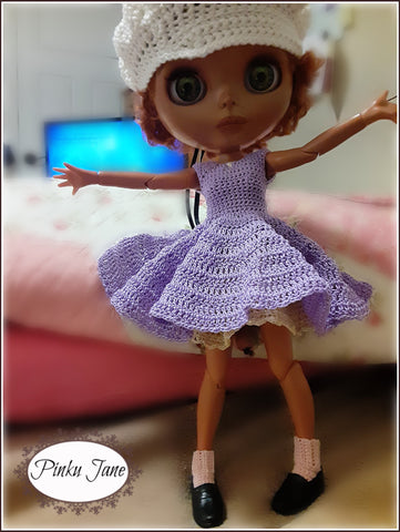 Pinku Jane Blythe/Pullip Miss Audrey Dress and Petticoat Crochet Pattern For 12" Blythe Dolls larougetdelisle