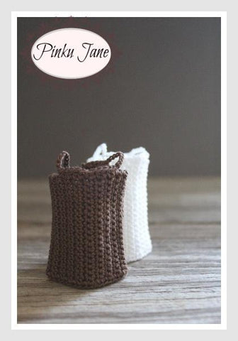 Pinku Jane Blythe/Pullip Crochet Tank Top Crochet Pattern For 12" Blythe Dolls larougetdelisle